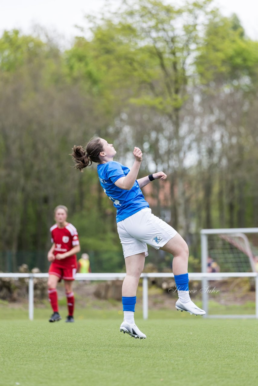 Bild 301 - F SV Wahlstedt - Holstein Kiel II : Ergebnis: 8:1